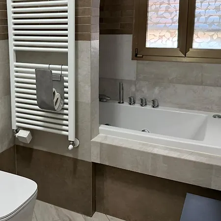 Orlandi Elegant Apartment Bologna